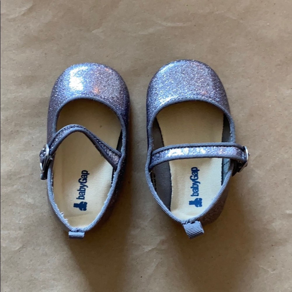 Baby Gap Mary Jane gray glitter shoes